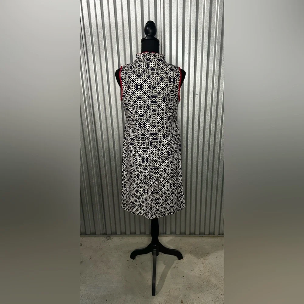 Women’s Eliza J Blue White Geometric Cotton Spandex Designer MIDI Dress Size 6 - Picture 2 of 4